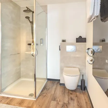 De Heren Valkenburg * ファルケンブルフ