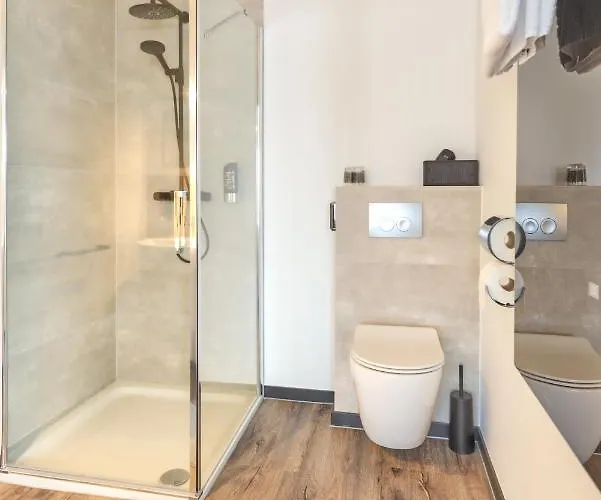 De Heren Valkenburg * ファルケンブルフ