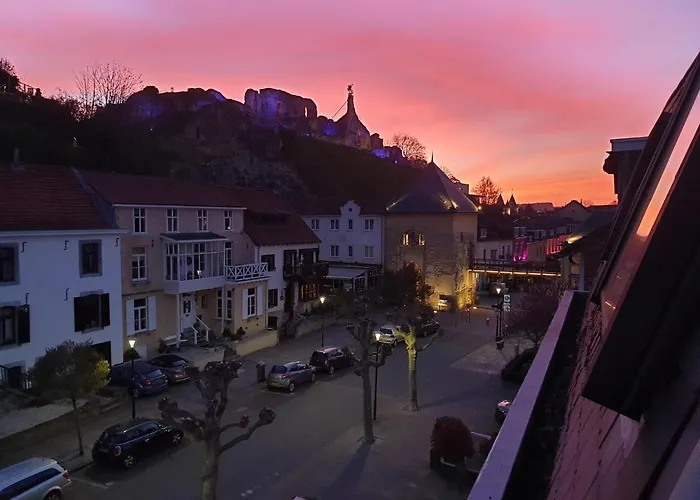 De Heren Valkenburg * ファルケンブルフ