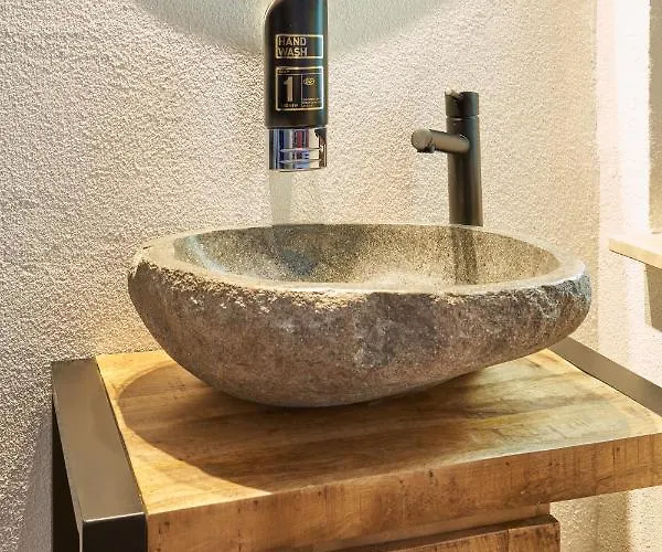 De Heren Valkenburg Отель Валкенбург